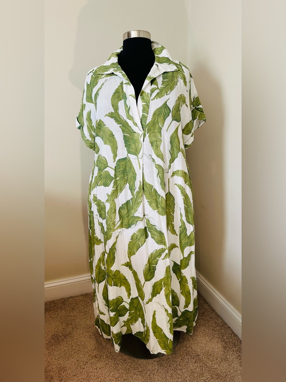 Belle Isle Tropical  Maxi Dress - White & Green